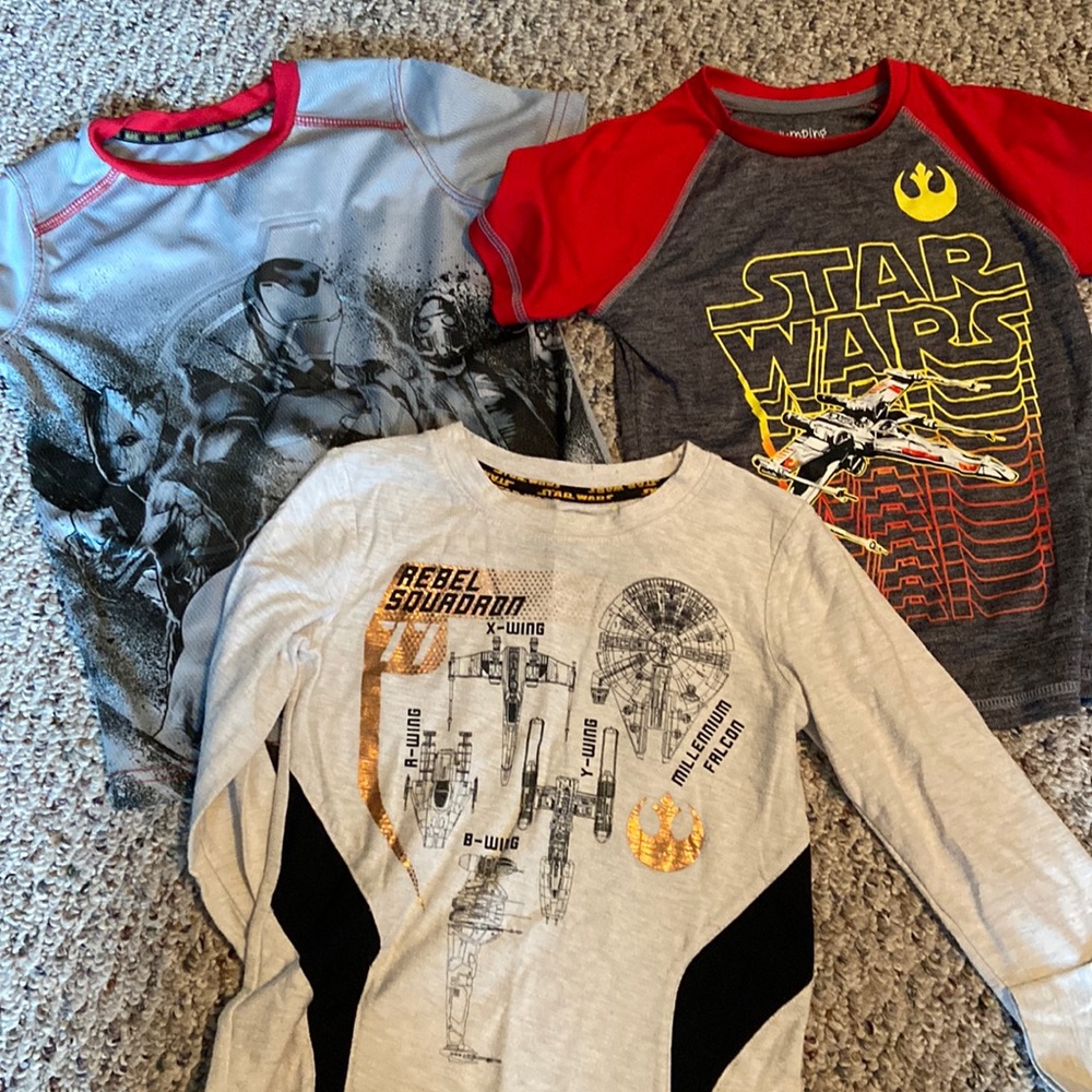Lot of 3 boys size 5 marvel/Star Wars